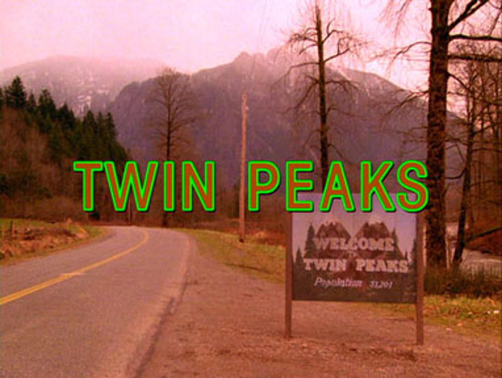 I’m Only 25 Years Late, But I Am Finally Watching ‘Twin Peaks’ and It’s Blowing My Mind [VIDEO]