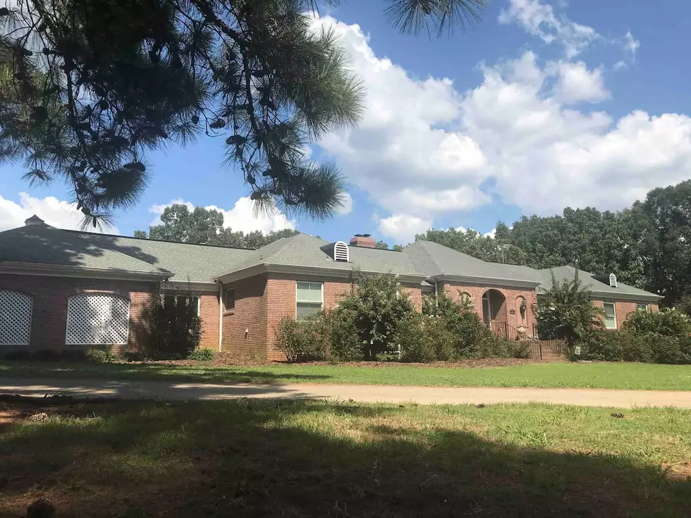 Why Does This Tuscaloosa airbnb Cost $6,000 a Night?