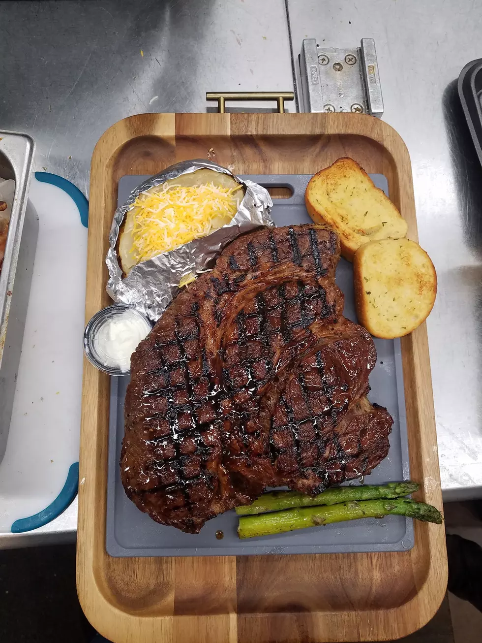 This Tuscaloosa Restaurant Has an Insane Steak Challenge