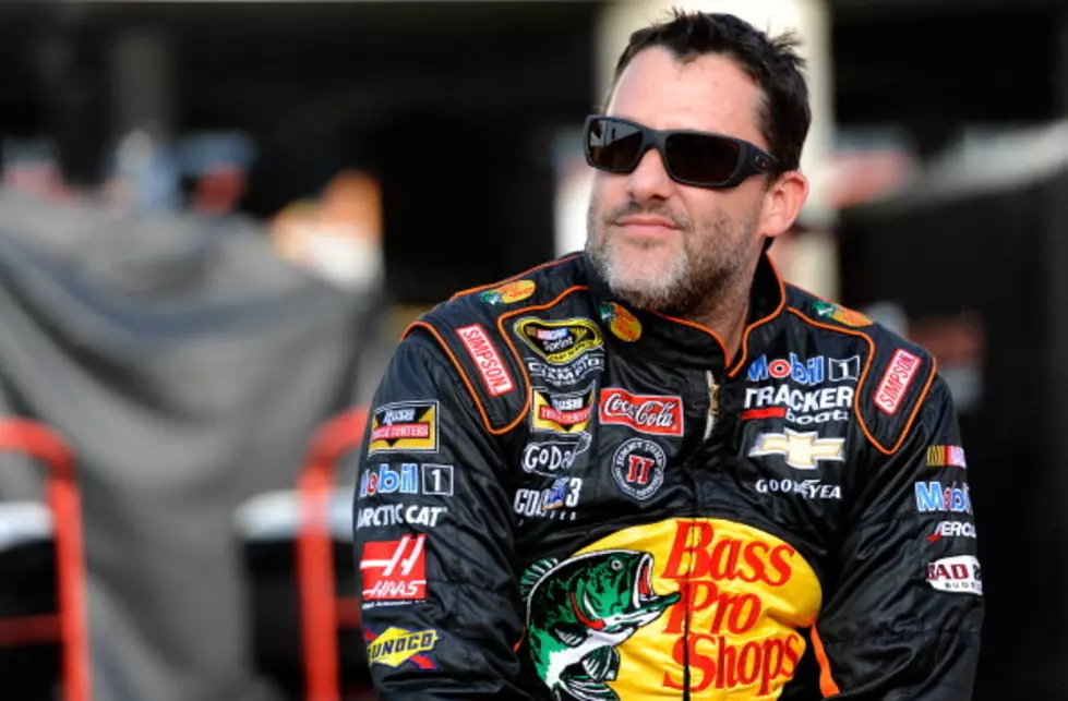Tony Stewart Drives Sprint Car for 1st Time Since Wreck