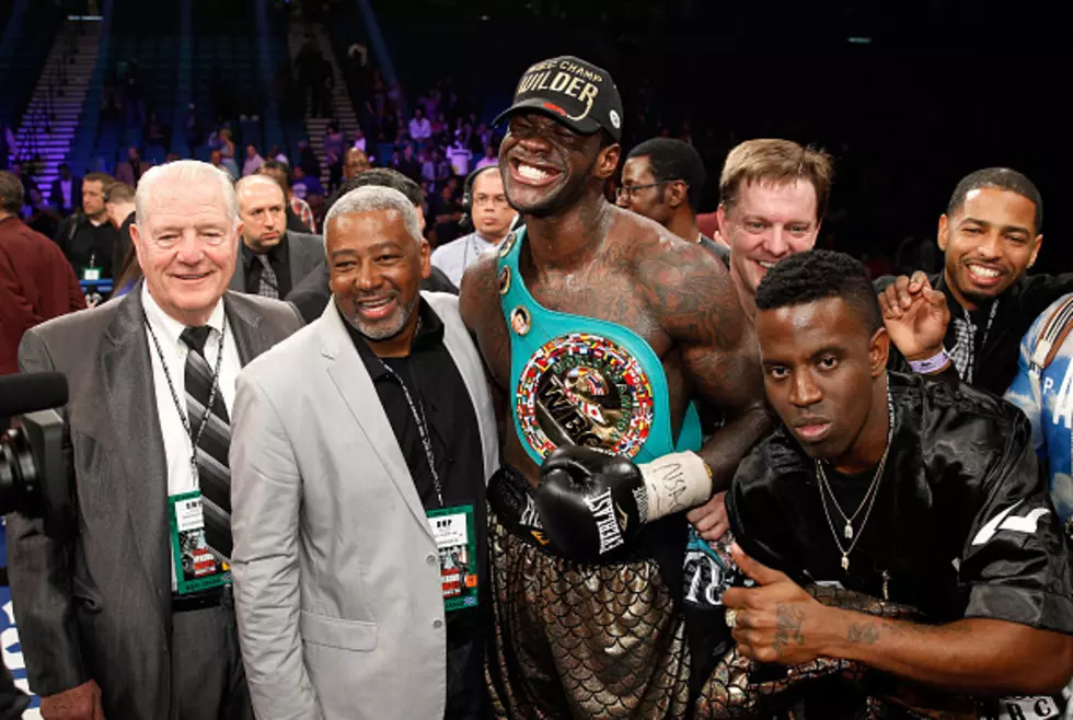 Watch Fans Celebrate Deontay Wilder&#8217;s Heavyweight Championship in Tuscaloosa [VIDEO]