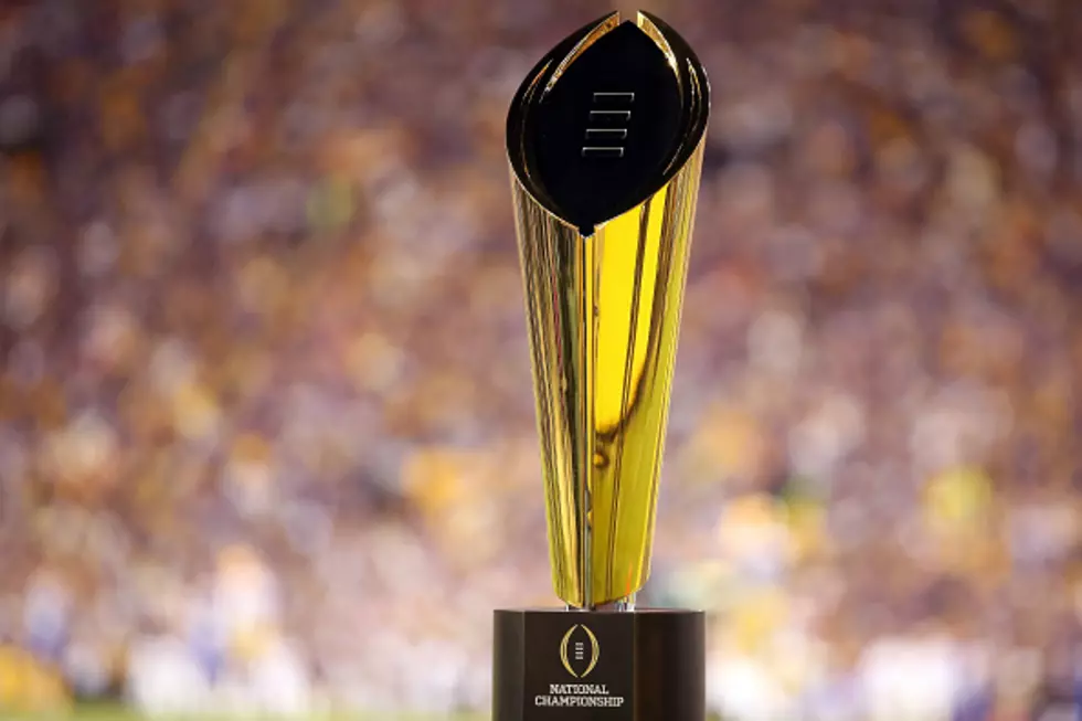 Alabama Debuts at #4 in First College Football Playoff Rankings