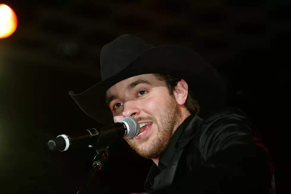 Country Singers Chris Young and Cassadee Pope Announce Tuscaloosa Amphitheater Concert