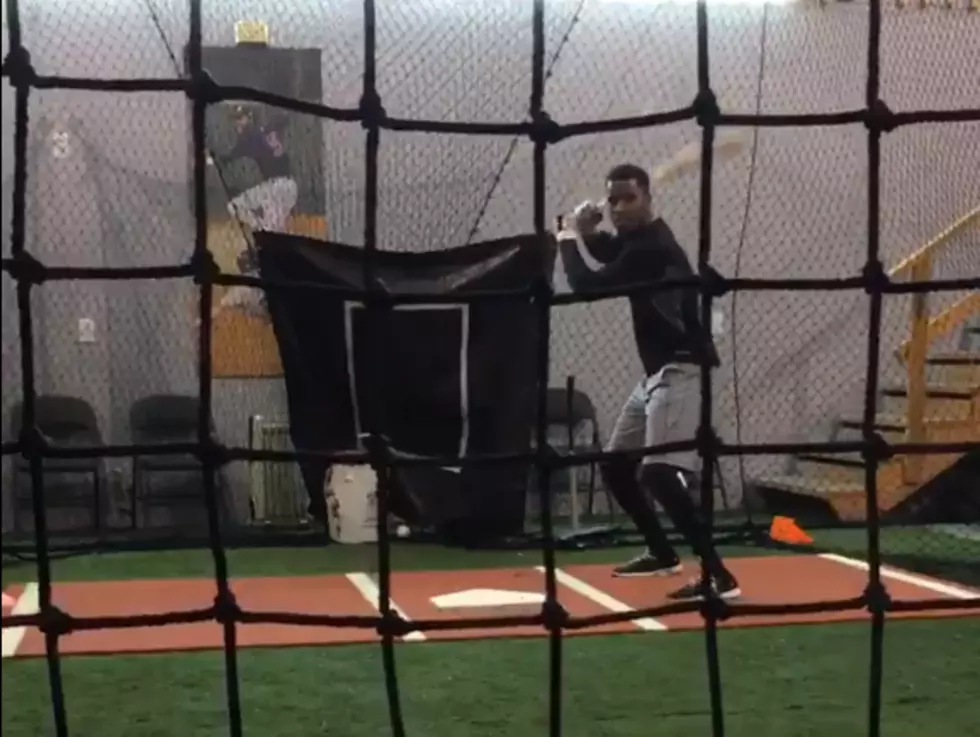 White Sox Prospect Tim Anderson Hits Line Drive Into His Phone [VIDEO]