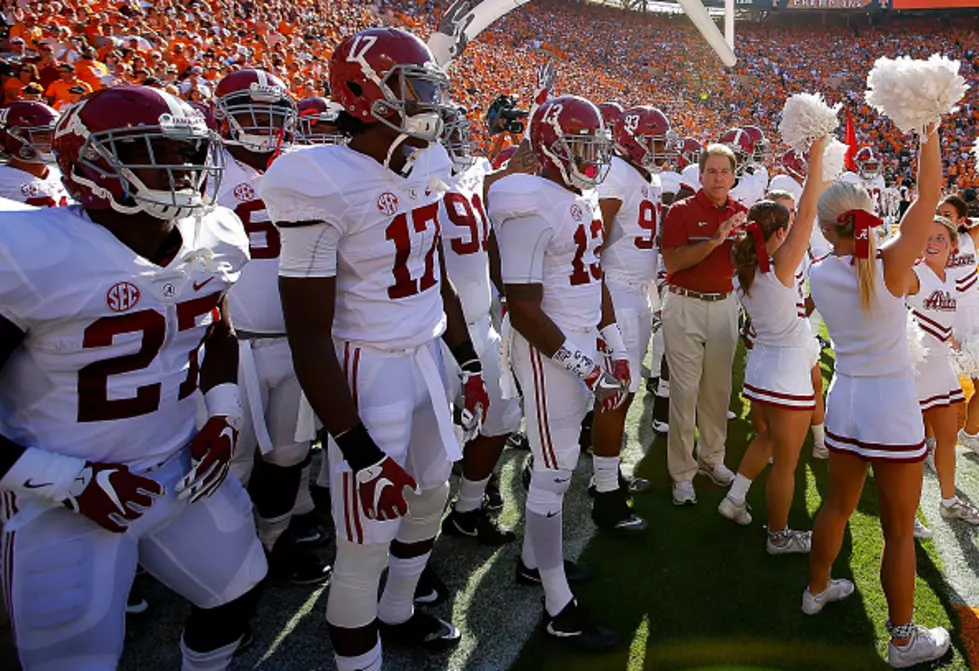 Alabama Receives 60 of 61 First-Place Votes in AP Top 25