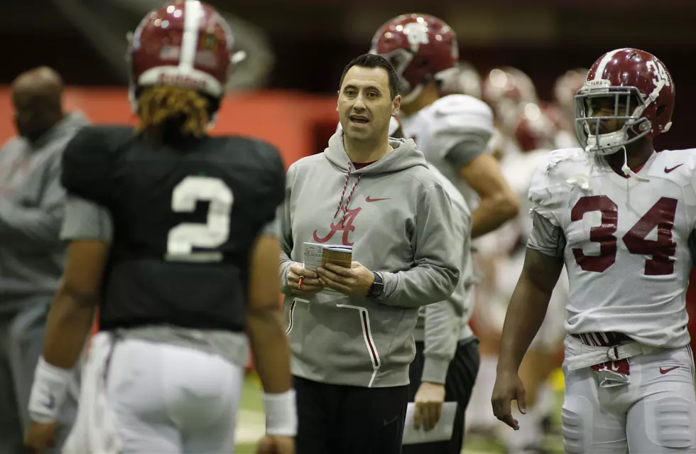 PHOTOS: National Championship Work Continues Indoors on Thursday for Football