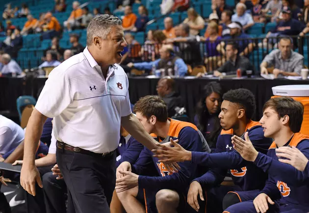 Auburn Fires Indicted Basketball Assistant Chuck Person