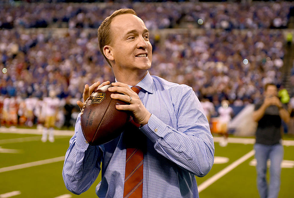 Manning Sold Papa John’s Stores 2 Days Before NFL Cut Chain