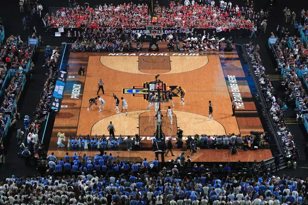Shhh! How to Stream March Madness When the Boss Isn&#8217;t Around