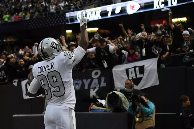 Cowboys Get Amari Cooper from Raiders for 1st-Round Pick
