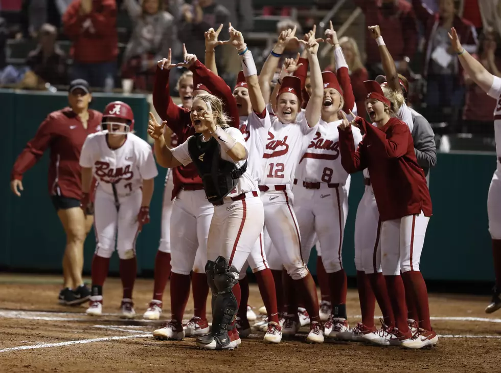 Alabama Sweeps Friday Doubleheader vs. Florida to Clinch Weekend Road Series