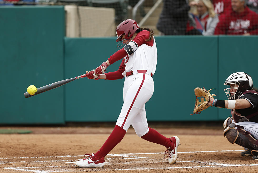 Alabama Drops Back-and-Forth Series Finale to Mississippi State in Extra Innings, 12-9