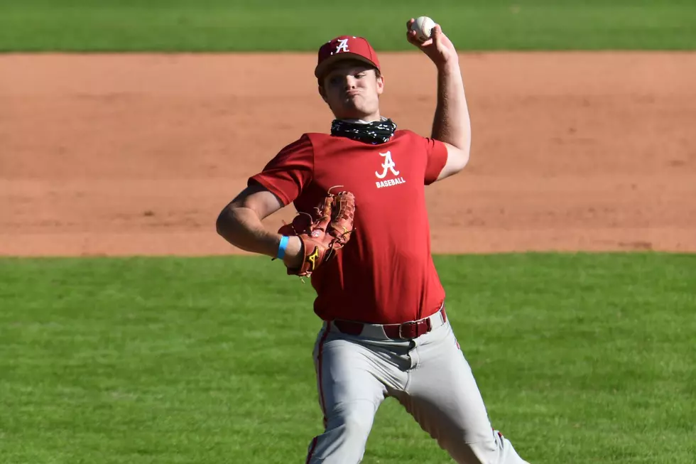 LOOK: Alabama's Connor Prielipp Impresses in Bullpen Outing