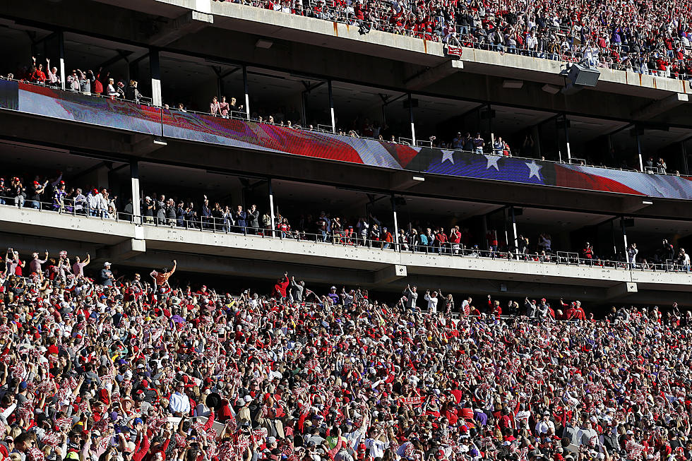  Should Bryant-Denny Stadium Require Proof of Vaccination For Ent