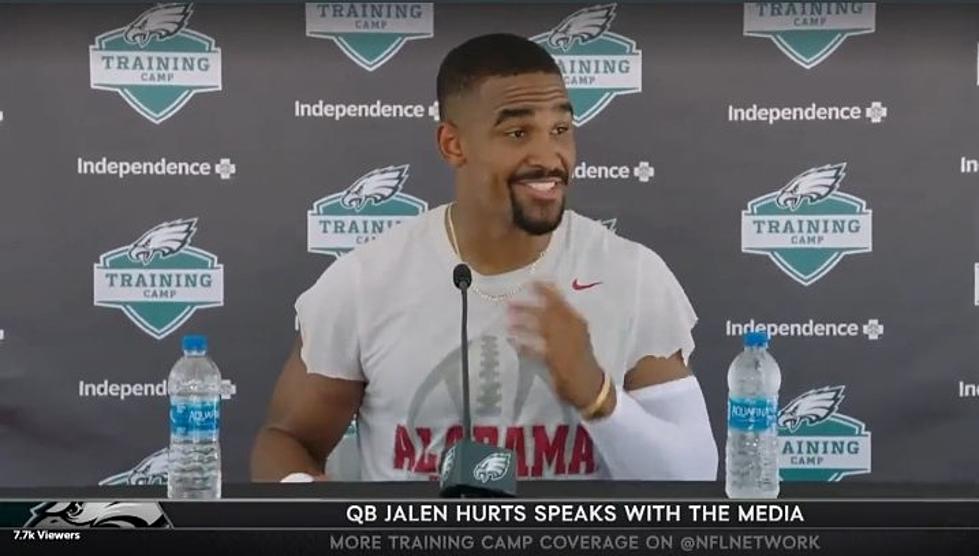 Jalen Hurts Reps Bama During Eagles Press Conference