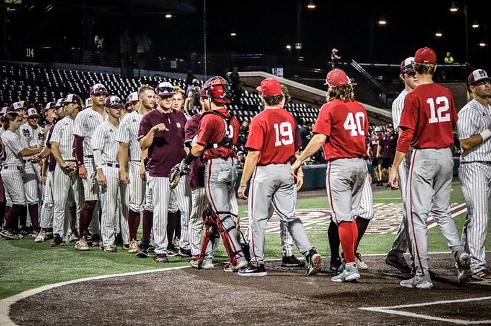 Alabama Baseball Battles in Scrimmage with Reigning Champs