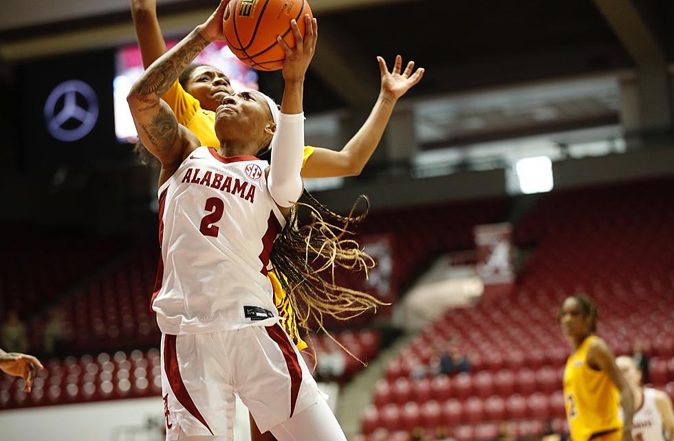 Balanced Effort Leads to Big Win for the Tide over Bethune-Cookman