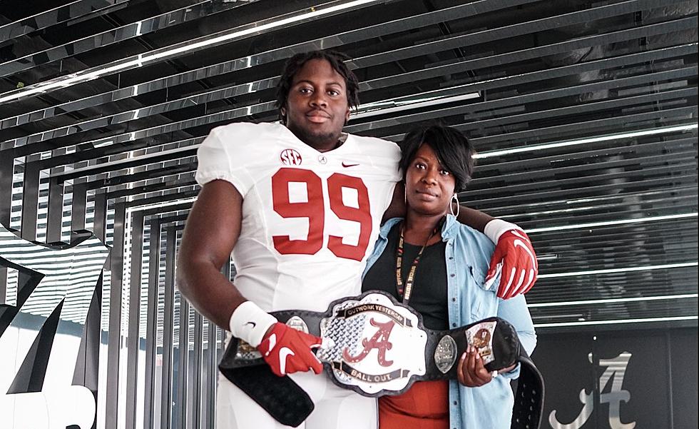 Former Alabama Defensive Lineman Commits to Rival SEC School