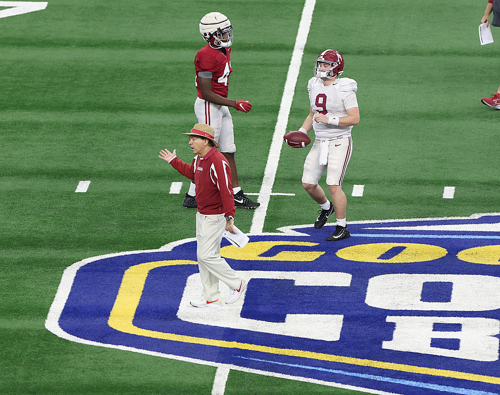 PHOTOS: Alabama Practices for a Matchup With Cincinnati in the Cotton Bowl