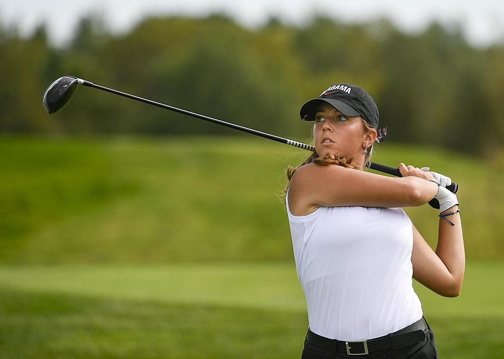 Angelica Moresco Leads the Tide at the Moon Golf Invitational