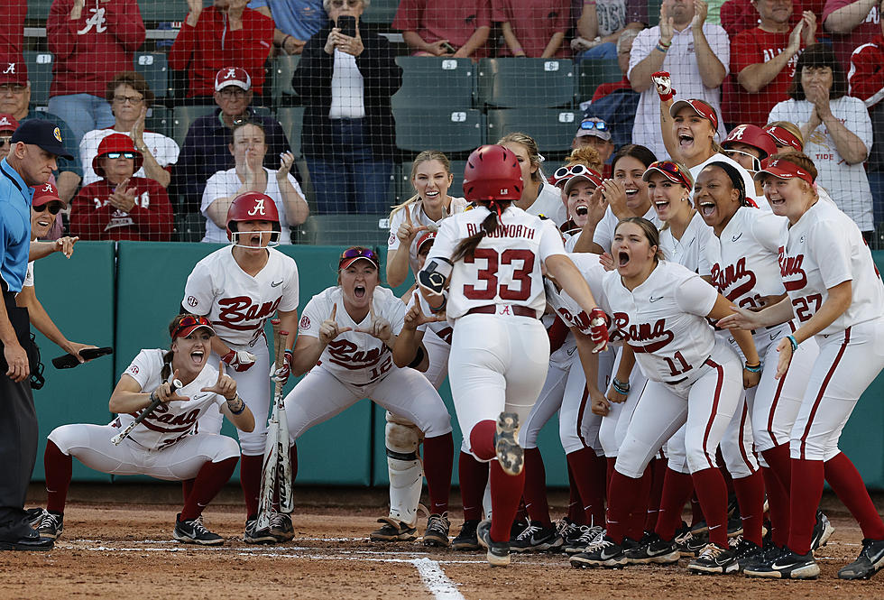 Wild Pitch Gives Alabama Softball Win No. 1 of the Series