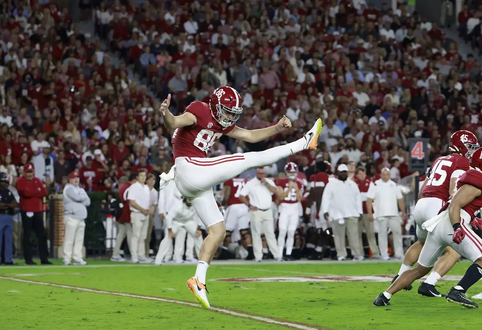 Alabama Coaches Honor Entire WR Corps