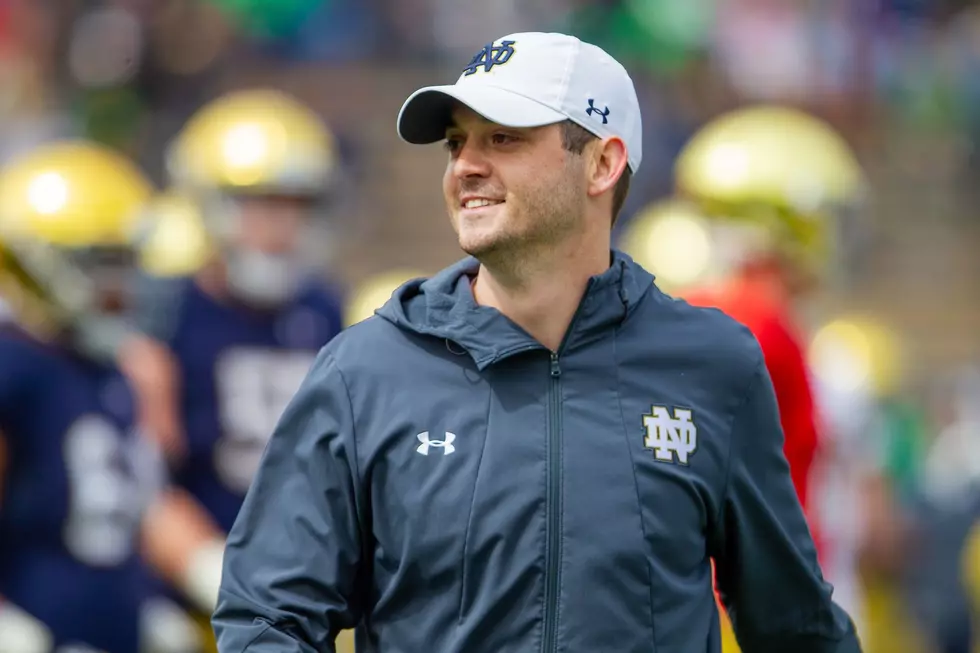 WATCH: Notre Dame OC Arrives in Tuscaloosa for Interview
