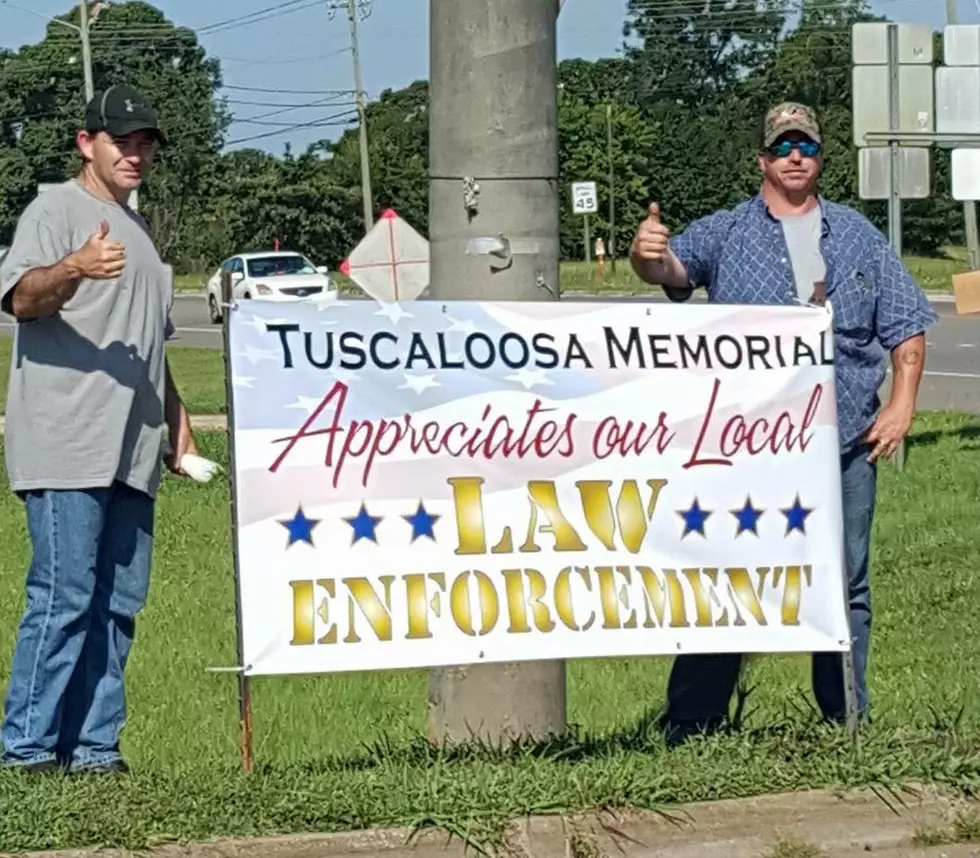Tuscaloosa Shows Support For Law Enforcement Officers