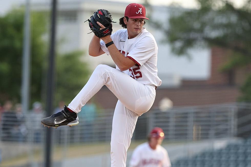 Alabama Pitching Ace Leaving the Capstone for Another SEC Program