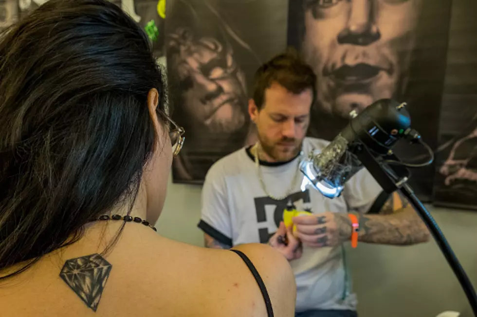 Tattoo Artists Give Breast Cancer Survivors New Confidence
