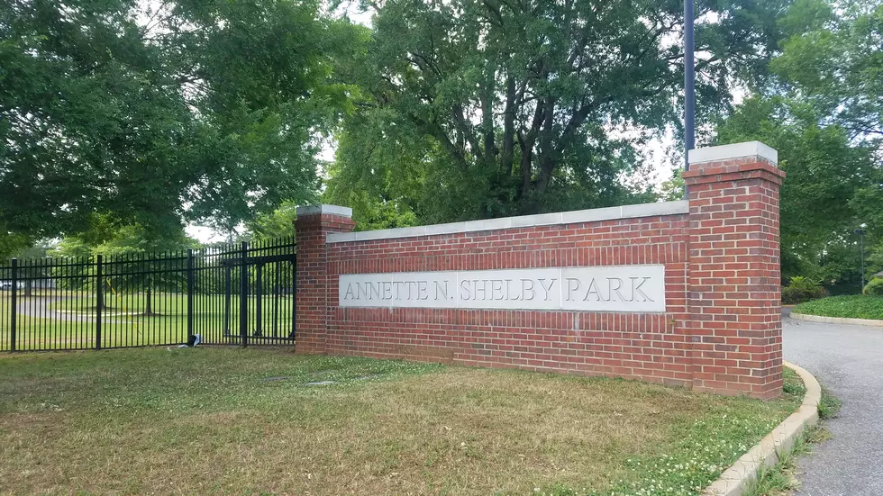 This Tuscaloosa Park Is A Walkers Paradise