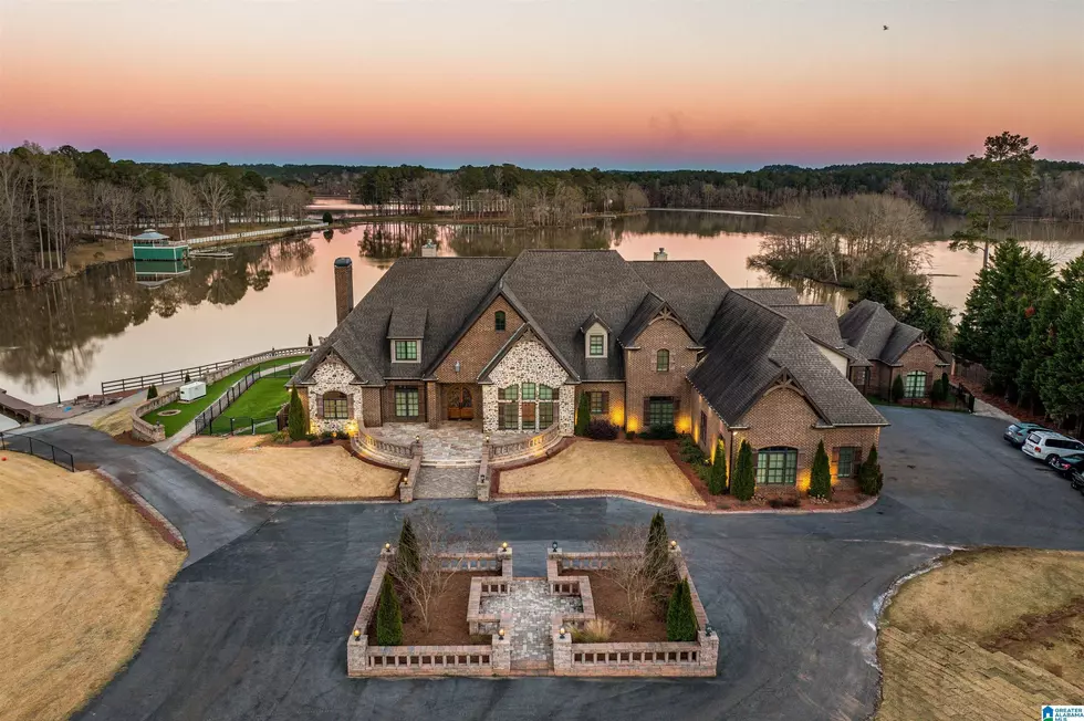 The Most Expensive Home on Alabama’s Lay Lake is a Complete Masterpiece
