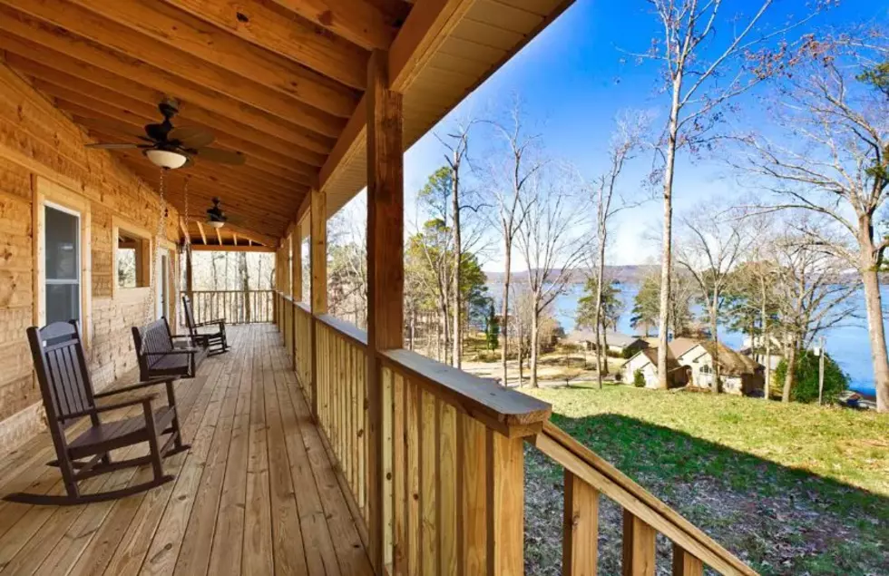 Custom Airbnb Offers Stunning Views of Lake Guntersville Alabama