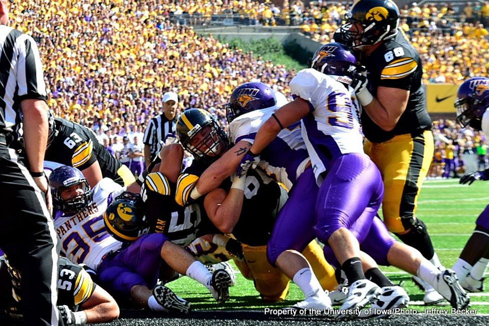 Hawkeyes Hold On to Beat Northern Iowa