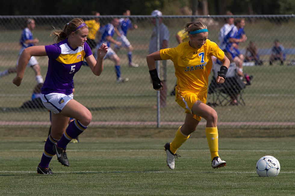 Jacks Edged By IPFW In Overtime