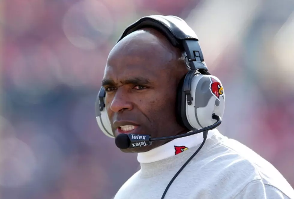Charlie Strong Staying as Louisville Cardinals Football Coach