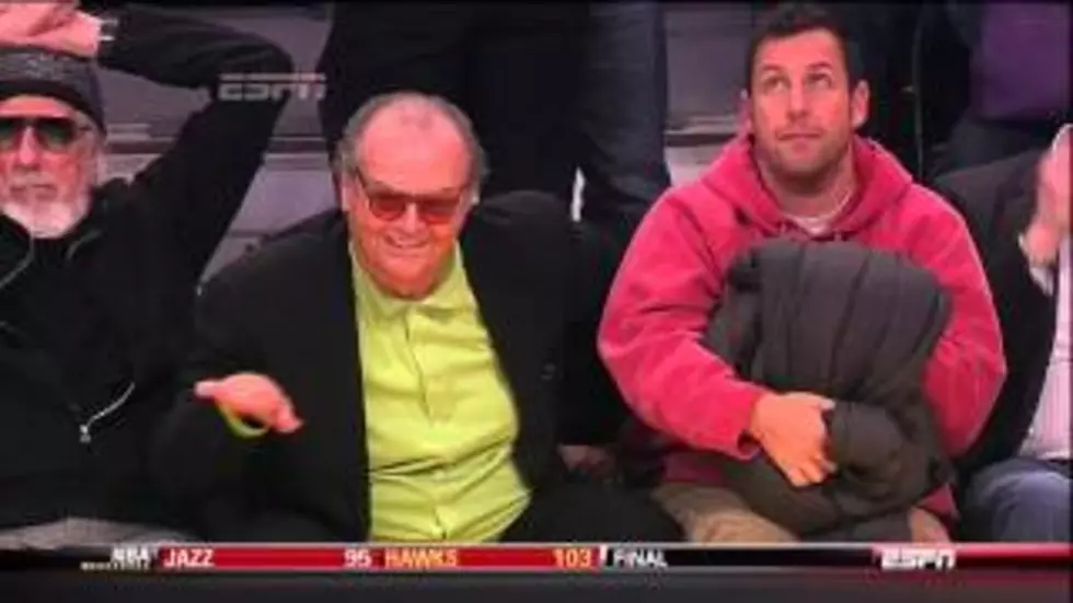 Jack Nicholson Says Peace Out to the Lakers
