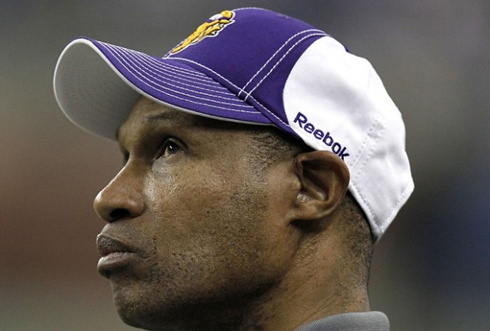 Vikings Exercise Option on Coach Leslie Frazier&#8217;s Contract for 2014