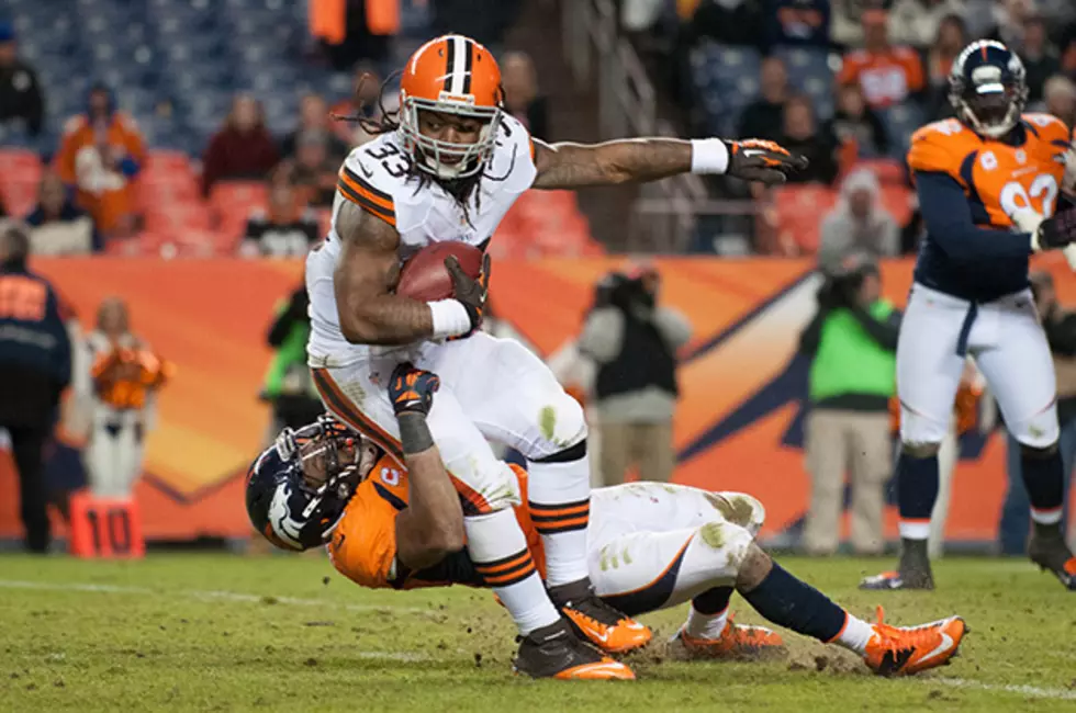 Browns&#8217; RB Richardson Sidelined with Shin Injury