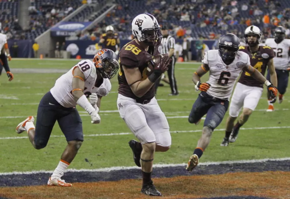 Syracuse Rallies Late For 21-17 Win Over Gophers