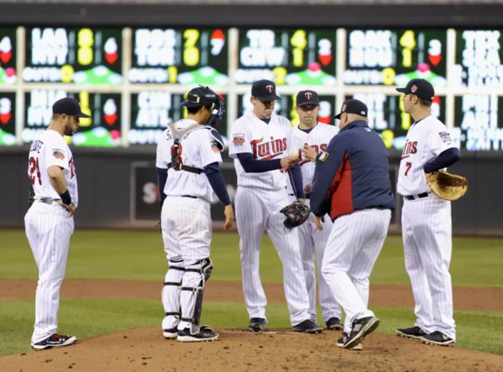 Tigers Ride Big 3rd Inning To 10-6 Win Over Twins