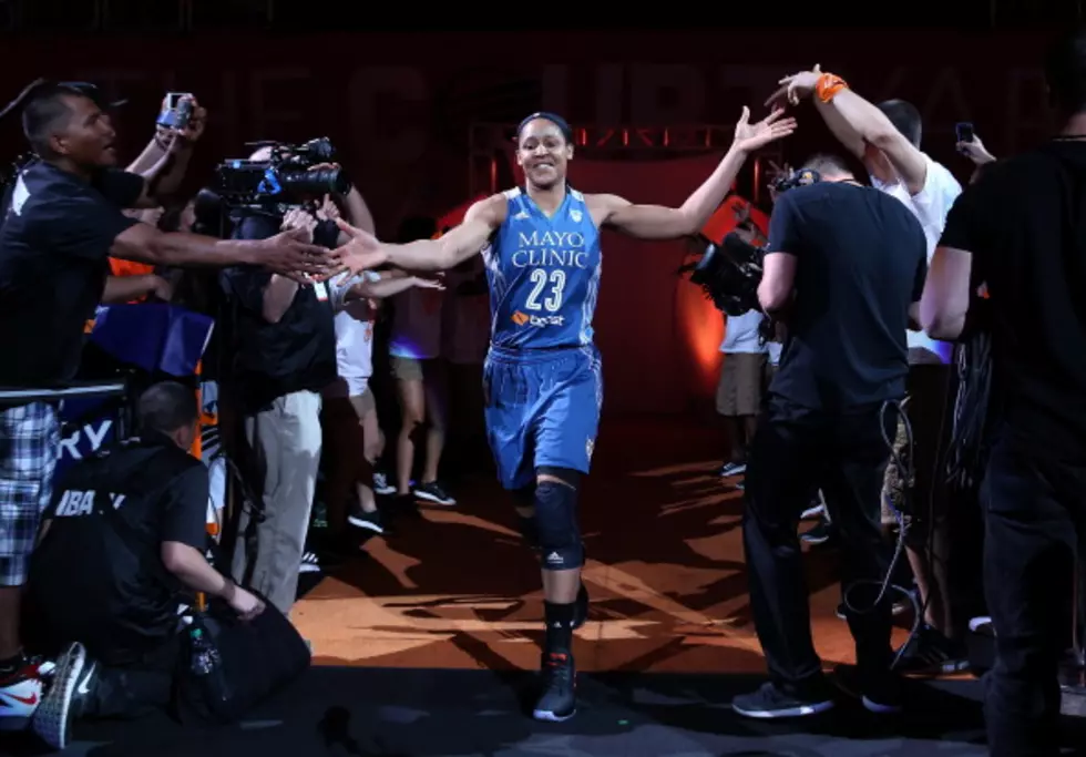 Back at Full Strength:  Moore And The Lynx Knock Off Sun 76-65