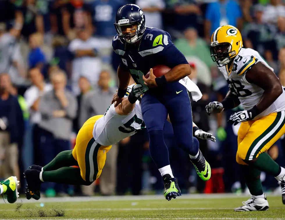 Seattle Proves They&#8217;re Defending Super Bowl Champs, Crush Green Bay, 36-16