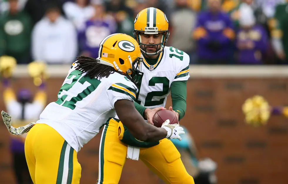 Packers, Patriots Ready for AFC, NFC Battle