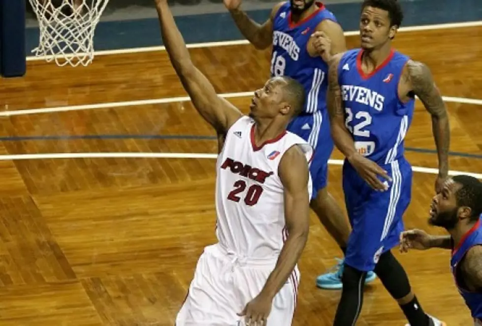 Record Setting Show by Scotty Hopson Highlights Skyforce Win