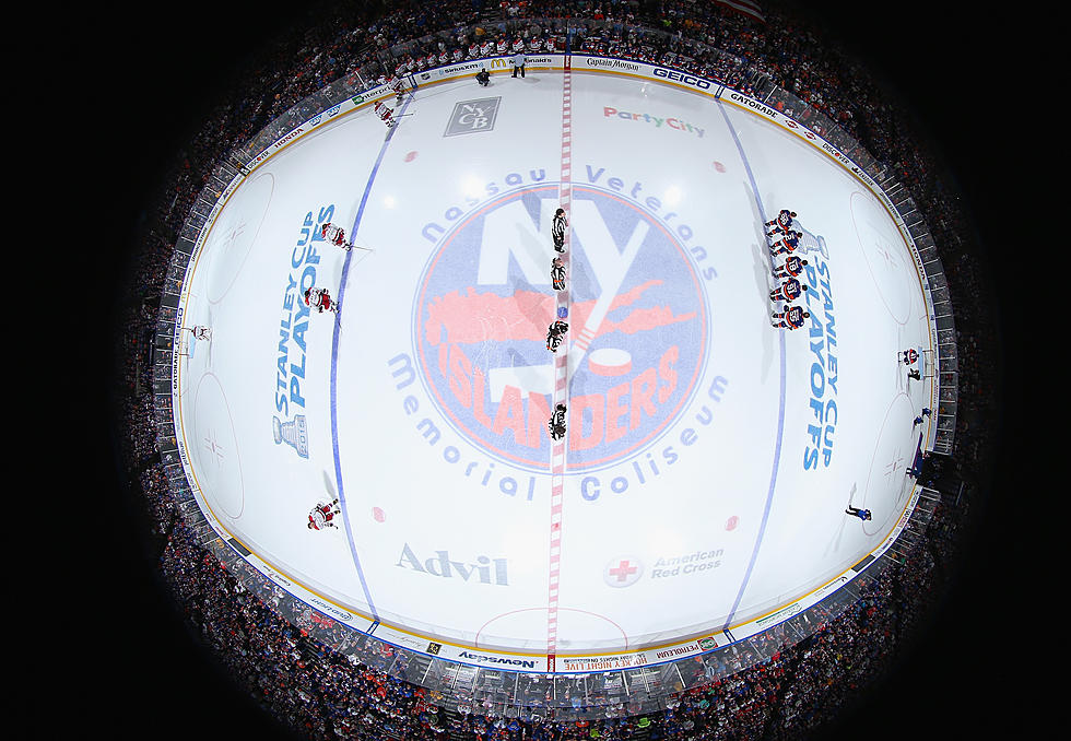 NY Islanders, Fans Count down Final Days on Long Island