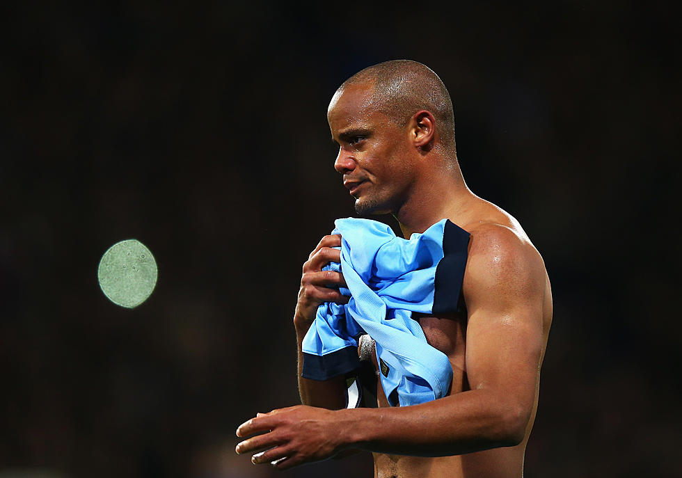 Manchester City Says Injured Vincent Kompany Could Be out for the Season
