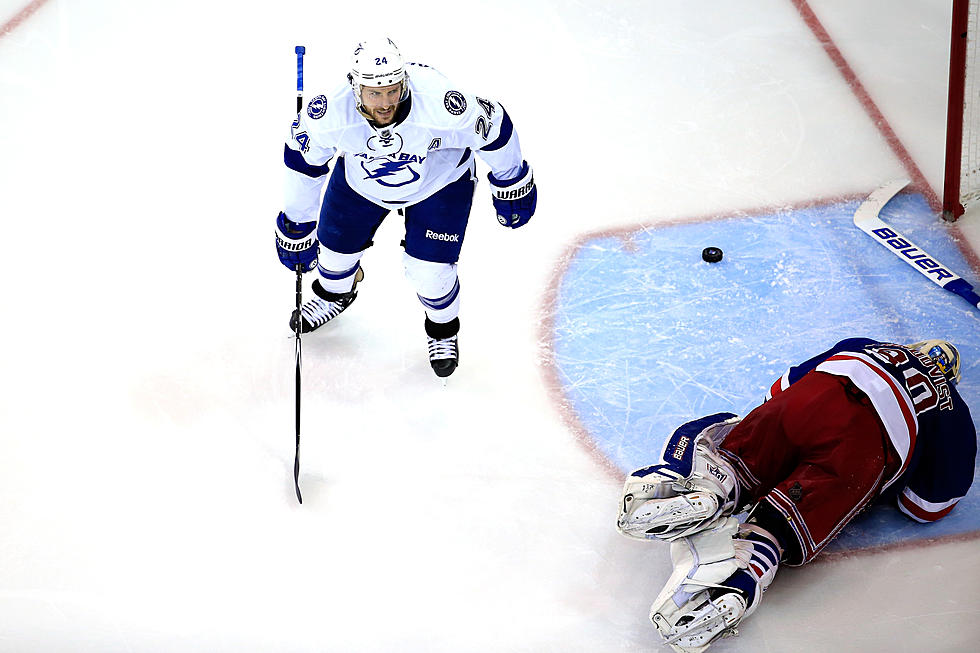 Stanley Cup Playoffs: Tampa Bay Lightning Thump New York Rangers