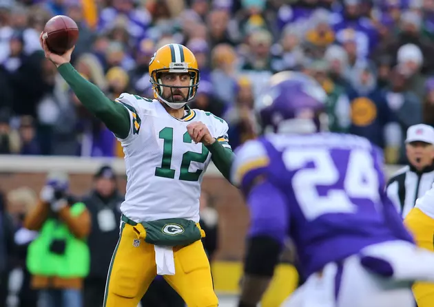 Packers, Vikings Play for NFC North Division Title Sunday