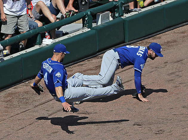 Royals Place Gordon on DL with Fractured Right Wrist